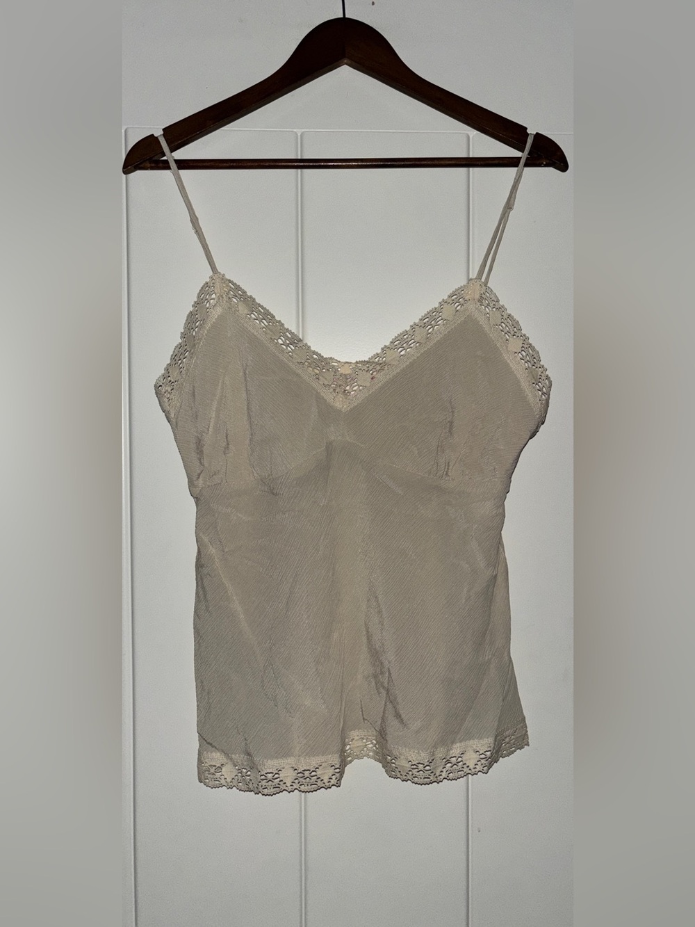 Gold Hawk Eggshell Silk Lace Trim Bias Cut Cami Tank Top Women L NEW Y2K Layer
